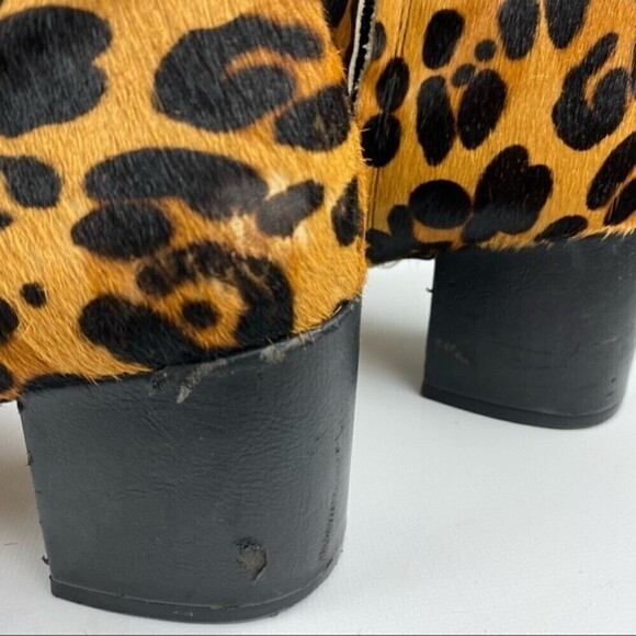 Urban Outfitters Womens Ankle Booties 9 Animal Print Zipper Block Heel Boots - Picture 11 of 14